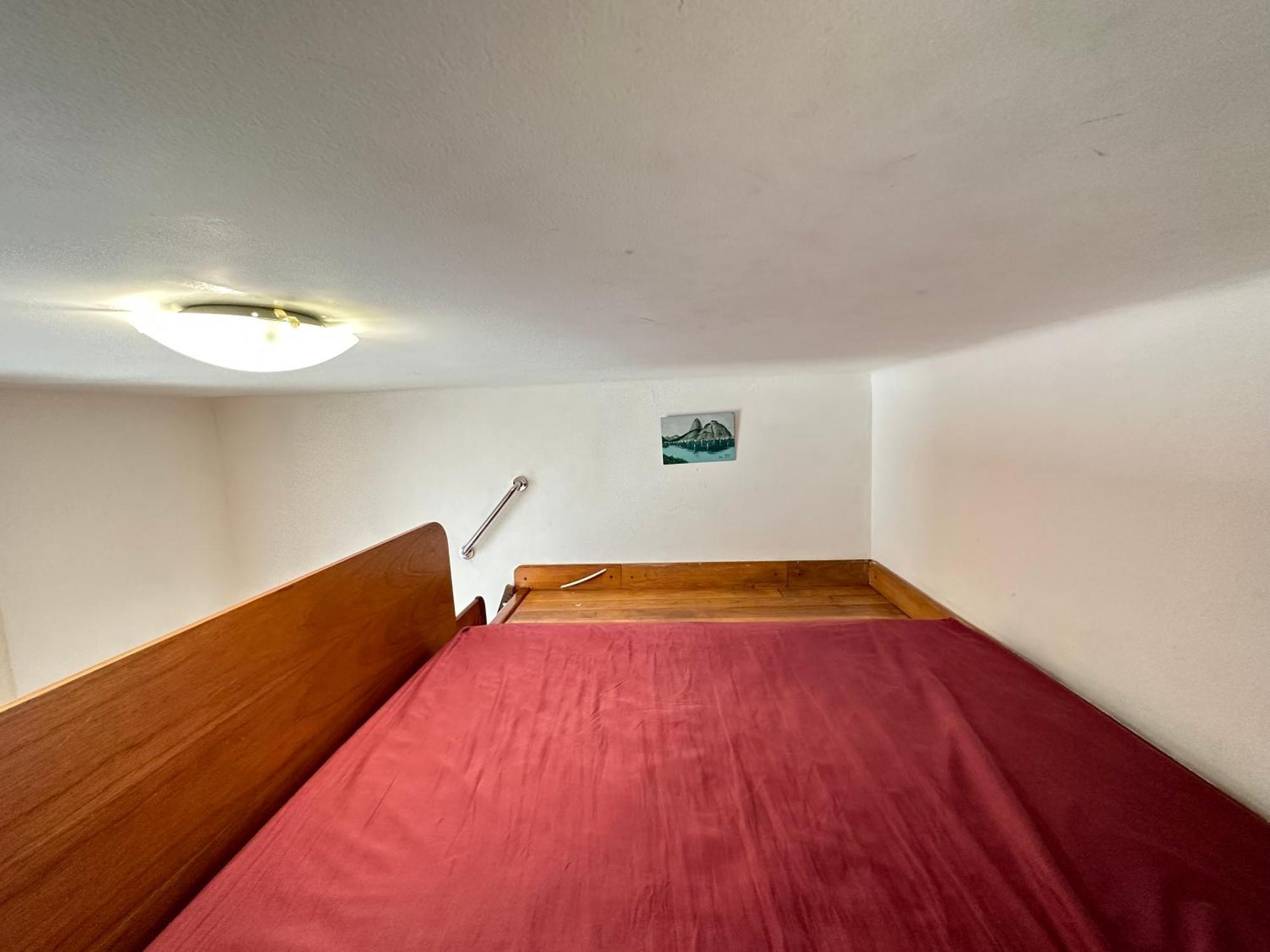 Apartamento 306 *