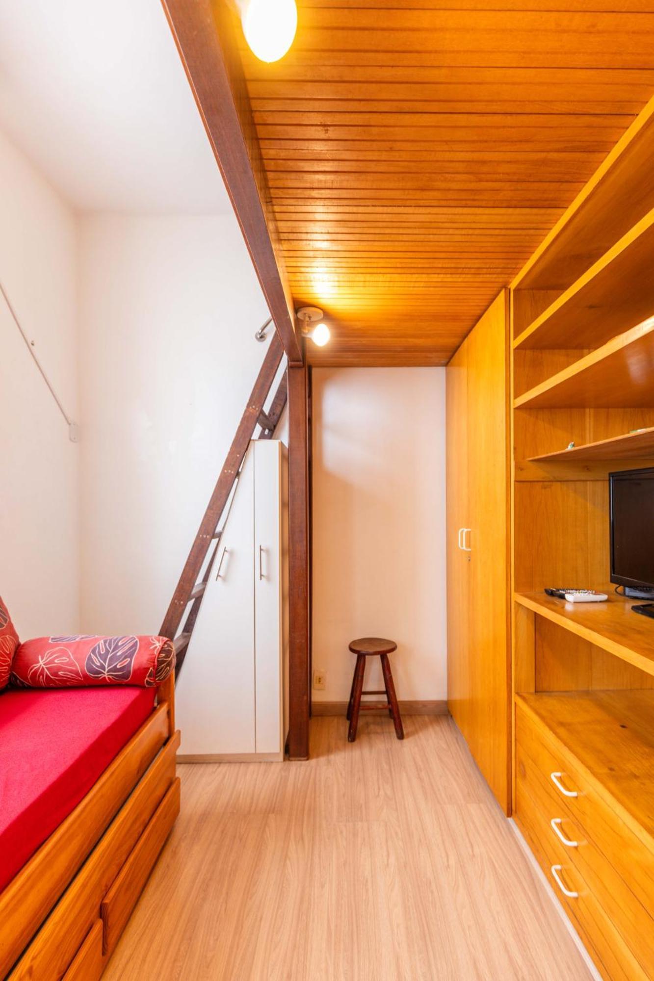 Apartamento 306 *